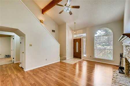 1705 Rusty Nail Loop Round Rock, TX 78681