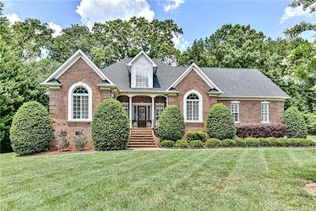 8702 Victory Gallop Ct Waxhaw, NC 28173