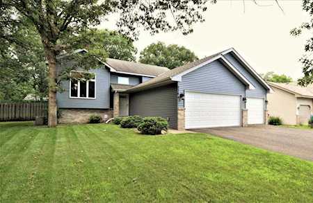 2284 129th Lane NW Coon Rapids, MN 55448