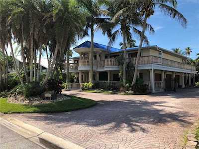 104 16Th Street Belleair Beach, FL 33786