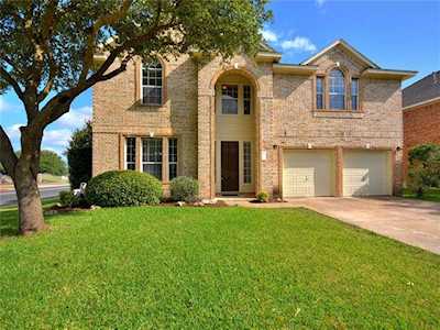 1111 Brighton Bend Ln Cedar Park, TX 78613