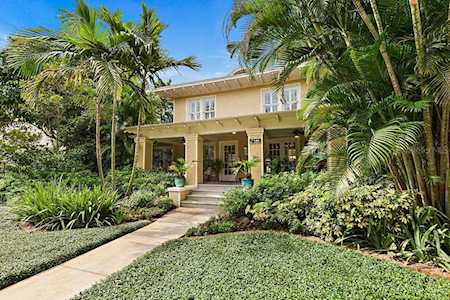 516 NE 20Th Avenue St Petersburg, FL 33704