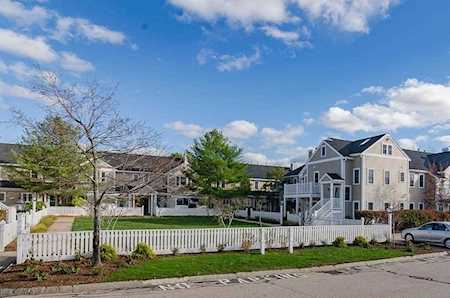 350 Tilden Commons Ln #350 Braintree, MA 02184