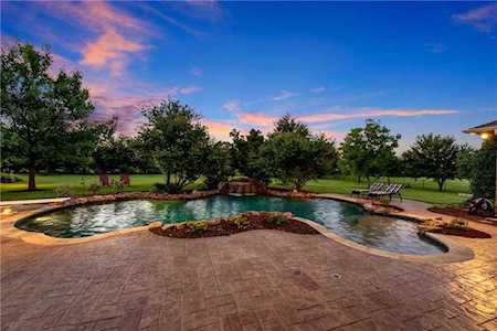 82 Stone Hinge Drive Fairview, TX 75069