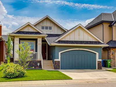 43 Auburn Sound Manor SE Calgary, AB T3M 0G5