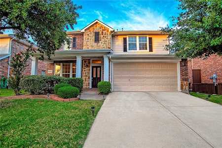 8628 Robertson Drive Frisco, TX 75036