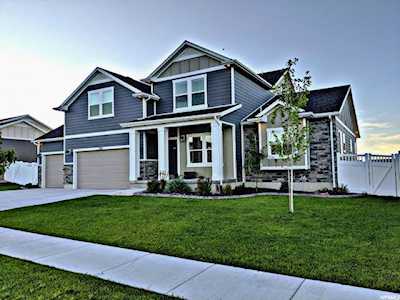 7462 W Single Leaf Dr Herriman, UT 84096