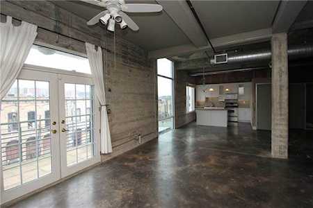 410 5th St #309 Austin, TX 78701