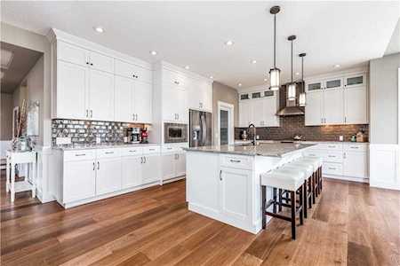 133 Sandpiper Point(e) Chestermere, AB T1X 0V5