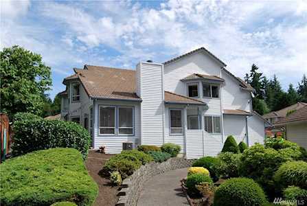 2000 Village Green Dr #16 Mill Creek, WA 98012