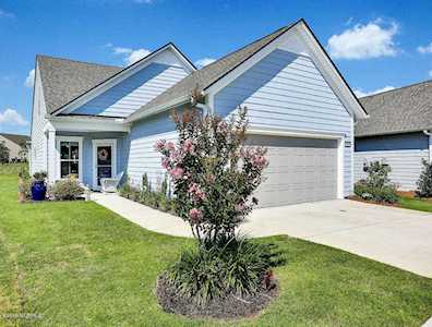521 Lyrebird Avenue Wilmington, NC 28412