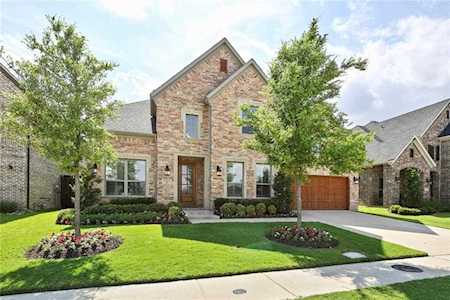 7557 Garonne Street Dallas, TX 75231