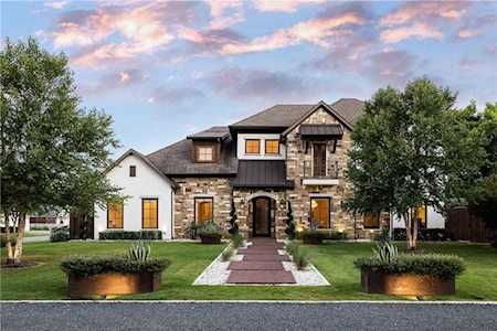 4334 Northcrest Road Dallas, TX 75229