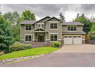 3946 SW Coronado St Portland, OR 97219