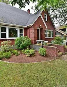 1626 Gregory Wy Bremerton, WA 98337