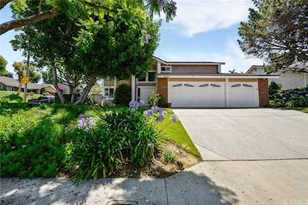 6690 E Leafwood Drive Anaheim Hills, CA 92807