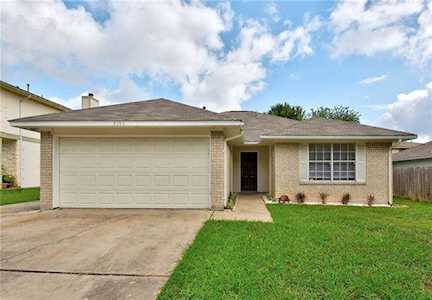 8106 Willet Trl Austin, TX 78745