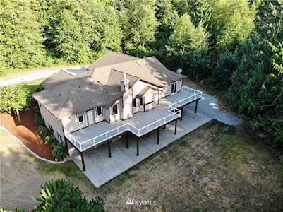 7312 206th St NW Stanwood, WA 98292