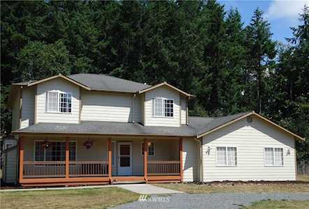 14524 58TH Ave NW Stanwood, WA 98292