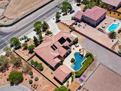 8133 Bradley Rd Las Vegas, NV 89131