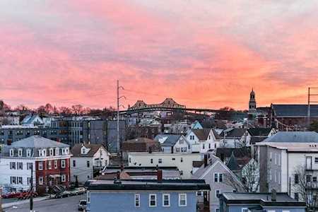 87 Parker #503 Chelsea, MA 02150