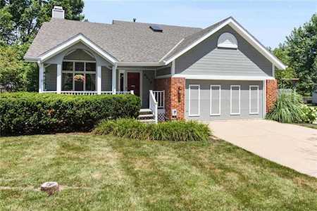 6012 W 158th St Overland Park, KS 66223