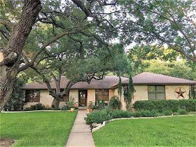 3003 Live Oak St Round Rock, TX 78681