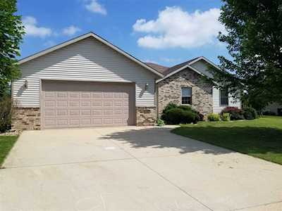 420 Bittersweet Ln Waupun, WI 53963