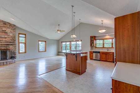 531 Esk Lane Eagan, MN 55123