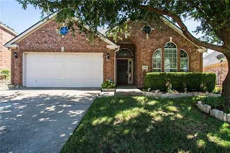 8221 Rayburn Lane Mckinney, TX 75072