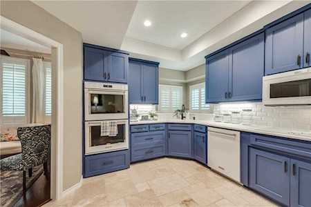 2403 Crestview Drive Mckinney, TX 75071