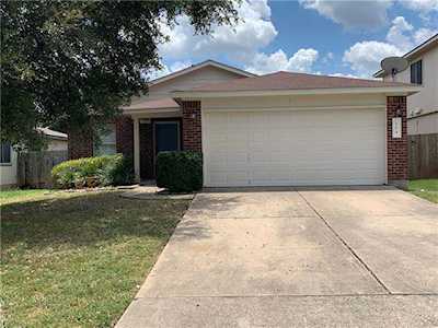 104 Brentwood Dr Leander, TX 78641