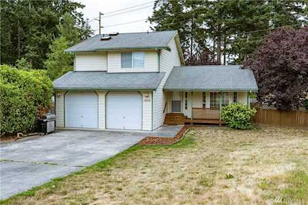 1600 SW Neinhuis St Oak Harbor, WA 98277
