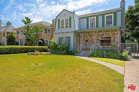 1734 S Victoria Avenue Los Angeles, CA 90019