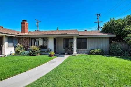 195 N Grant Place #12 Orange, CA 92868