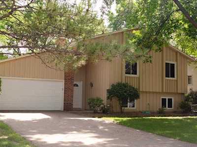 10427 Aquila Avenue S Bloomington, MN 55438