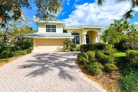 5585 Siesta Estates Court Sarasota, FL 34242
