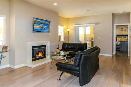 16912 Sims Lane #110 Huntington Beach, CA 92649