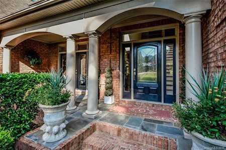 8915 Linden Grove Ct Sherrills Ford, NC 28673