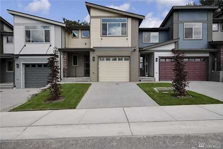 10443 10th St Ct E #34 Edgewood, WA 98372