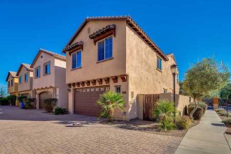 2056 E Heartwood Lane Phoenix, AZ 85022