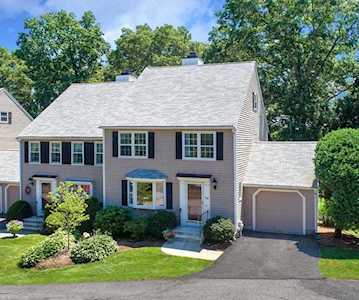 34 Fairway Circle #34 Natick, MA 01760