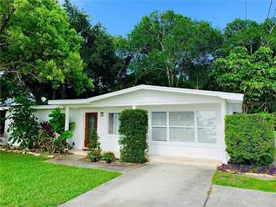 347 E Shore Drive Oldsmar, FL 34677