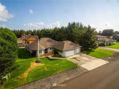 1206 120th Place Long Beach, WA 98631