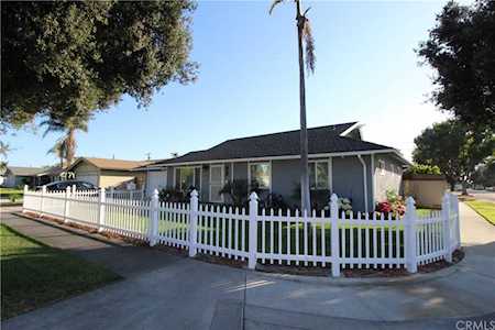 825 S Barnett Street Anaheim, CA 92805