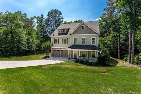 11044 White Swan Ct Tega Cay, SC 29708