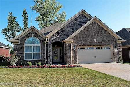 9902 Cedar Garden Dr Louisville, KY 40291