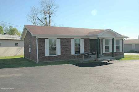 913 N Bardstown Rd Mt Washington, KY 40047