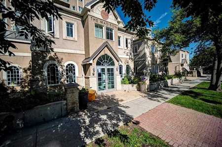 1507 Centre A Street NE #402 Calgary, AB T2Z 2Z8