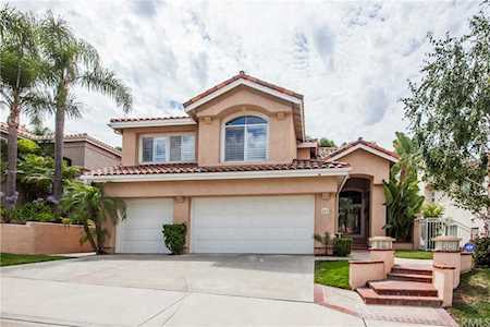883 S Parkglen Place Anaheim Hills, CA 92808